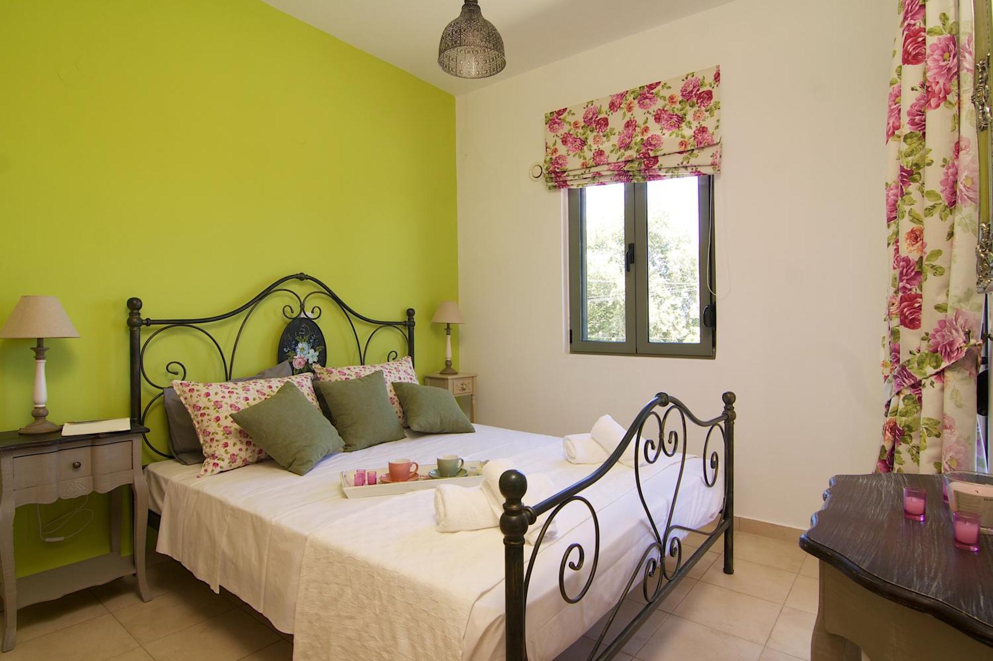 Loutra Resort Room photo
